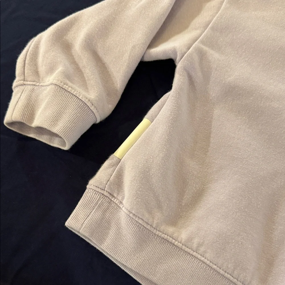 GAP Baby3T Heart Floral Sweatshirt - Lavender Bright Pink and Cream Colors